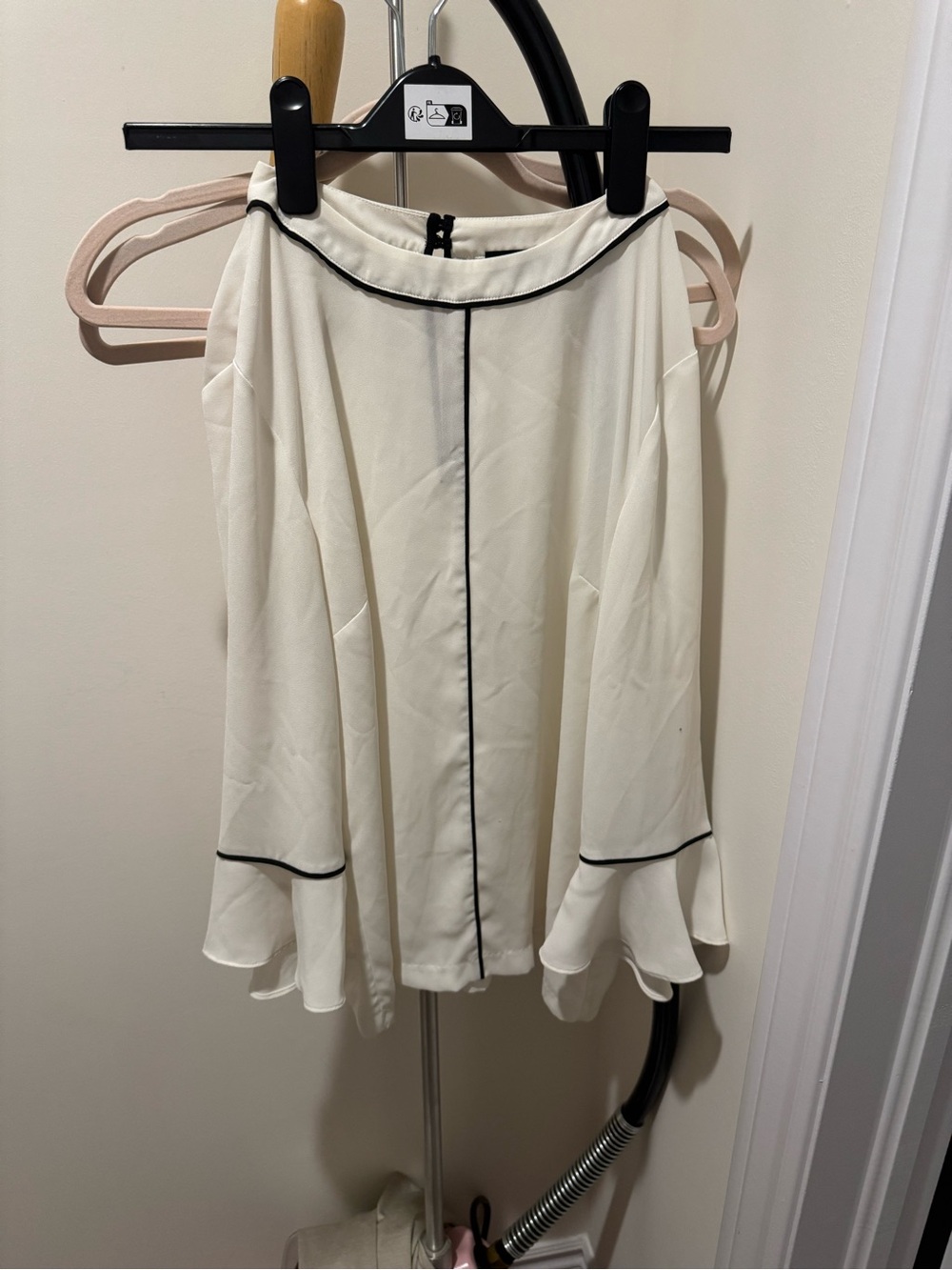 Banana Republic Cream Blouse with Black Piping